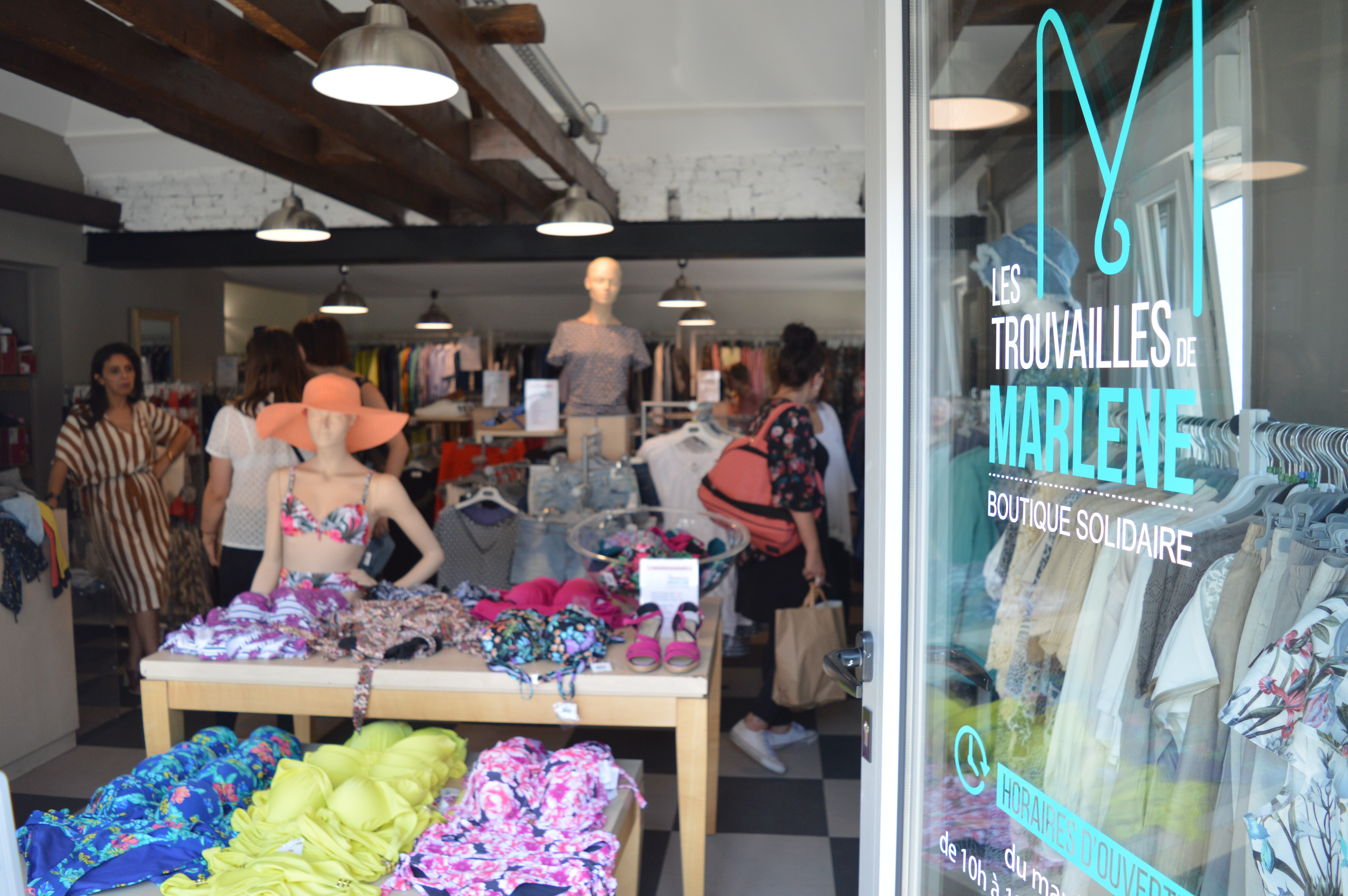 Les Trouvailles de Marlène est l'une des deux boutiques solidaires ouverte le 12 juin sur le site de la Ferme des Vanneaux.