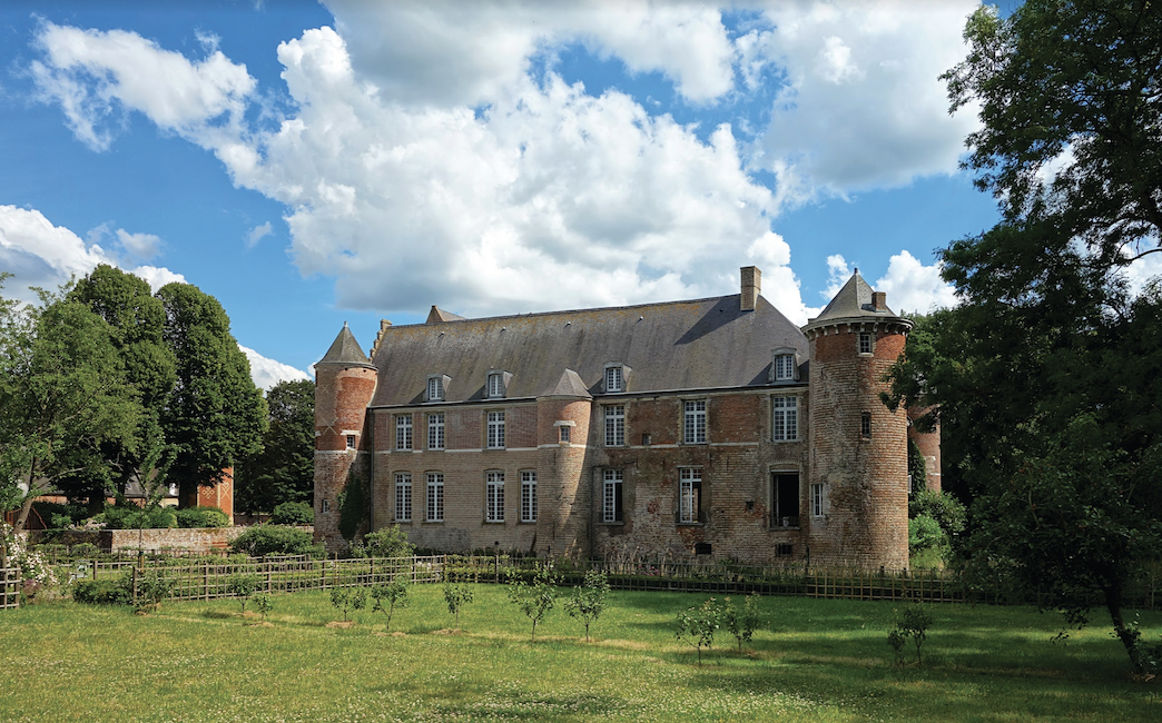 Le château d'Esquelbecq, près de Dunkerque, construit entre 1590 et 1610