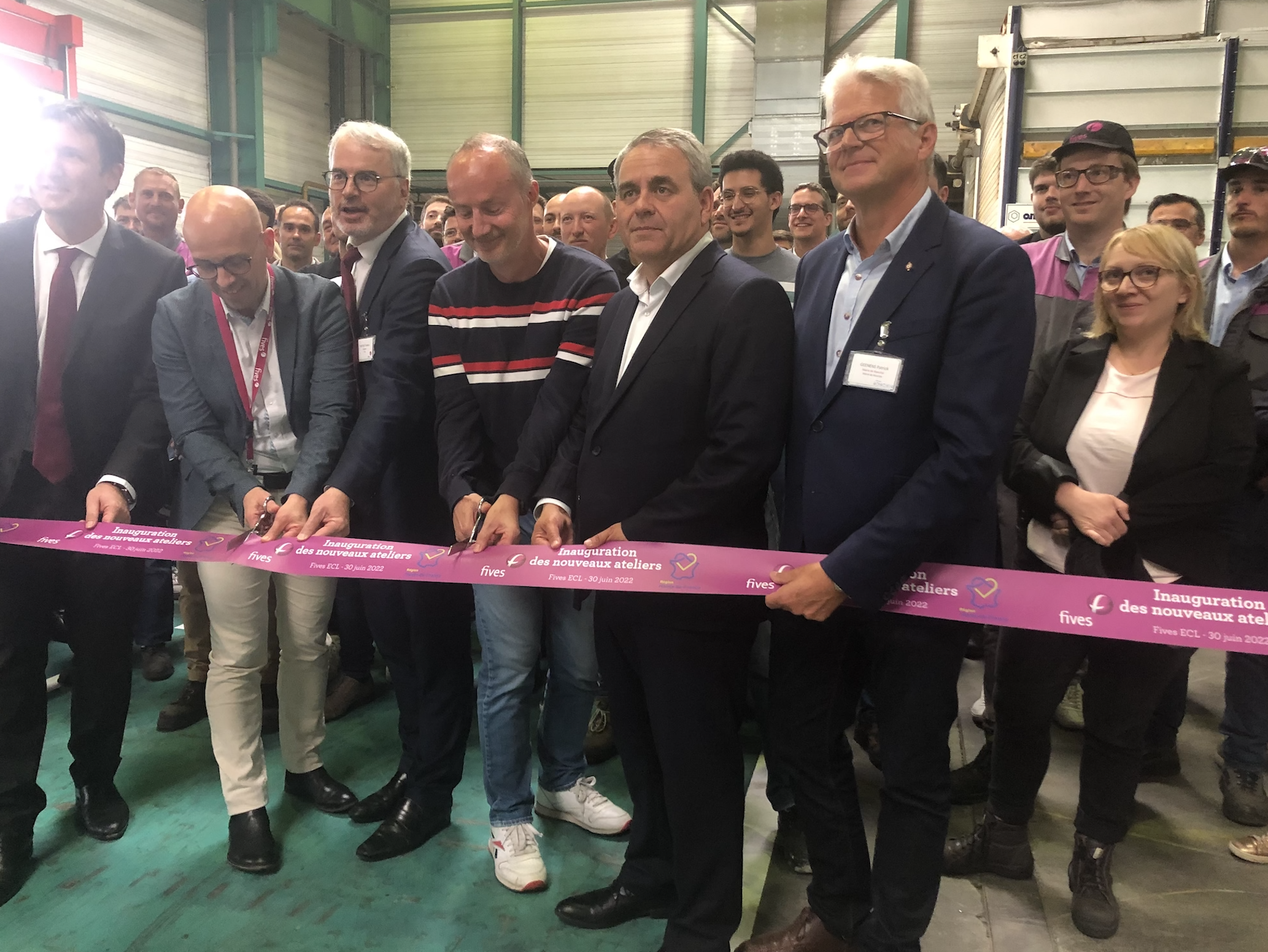 L'inauguration des nouveaux ateliers a eu lieu en présence du président de région Xavier Bertrand et de Frédéric Sanchez, président du groupe Fives.